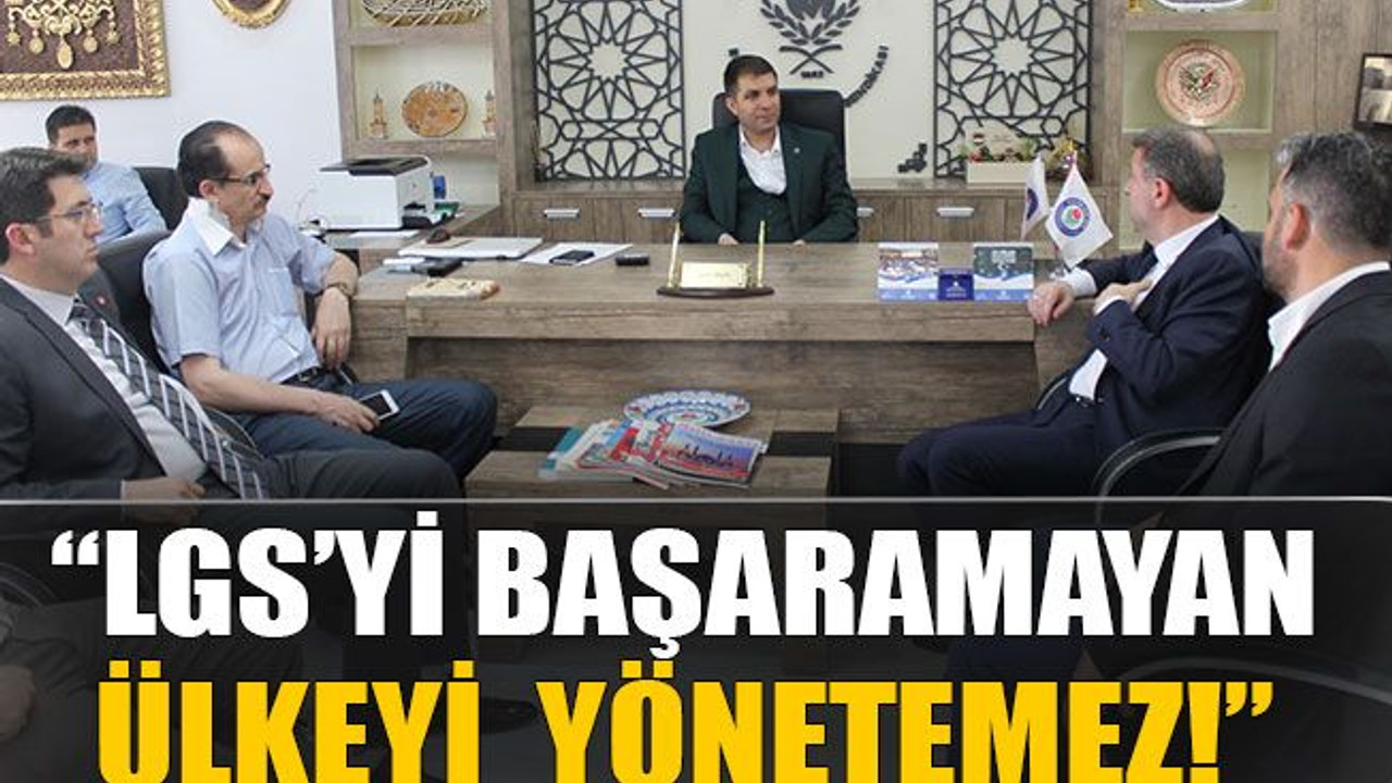 Ejderoğlu eğitim politikasını yerden yere vurdu