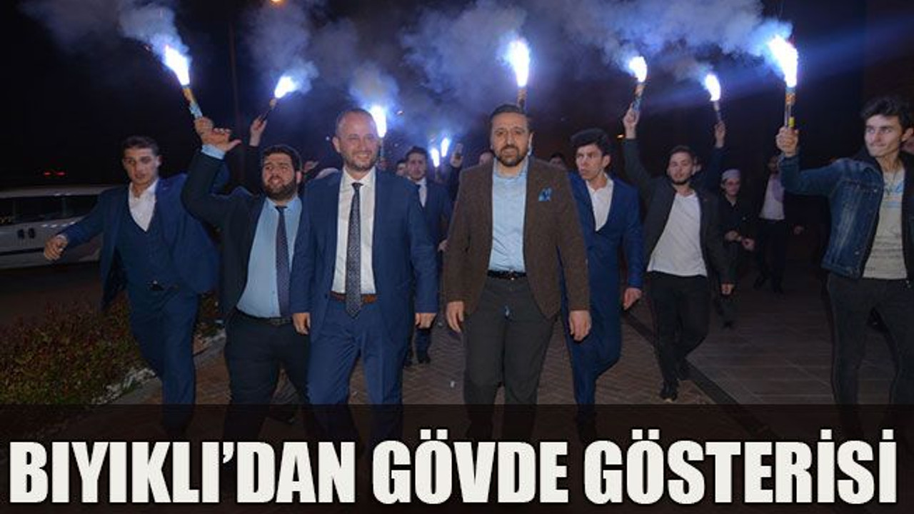 Bıyıklı’dan gövde gösterisi