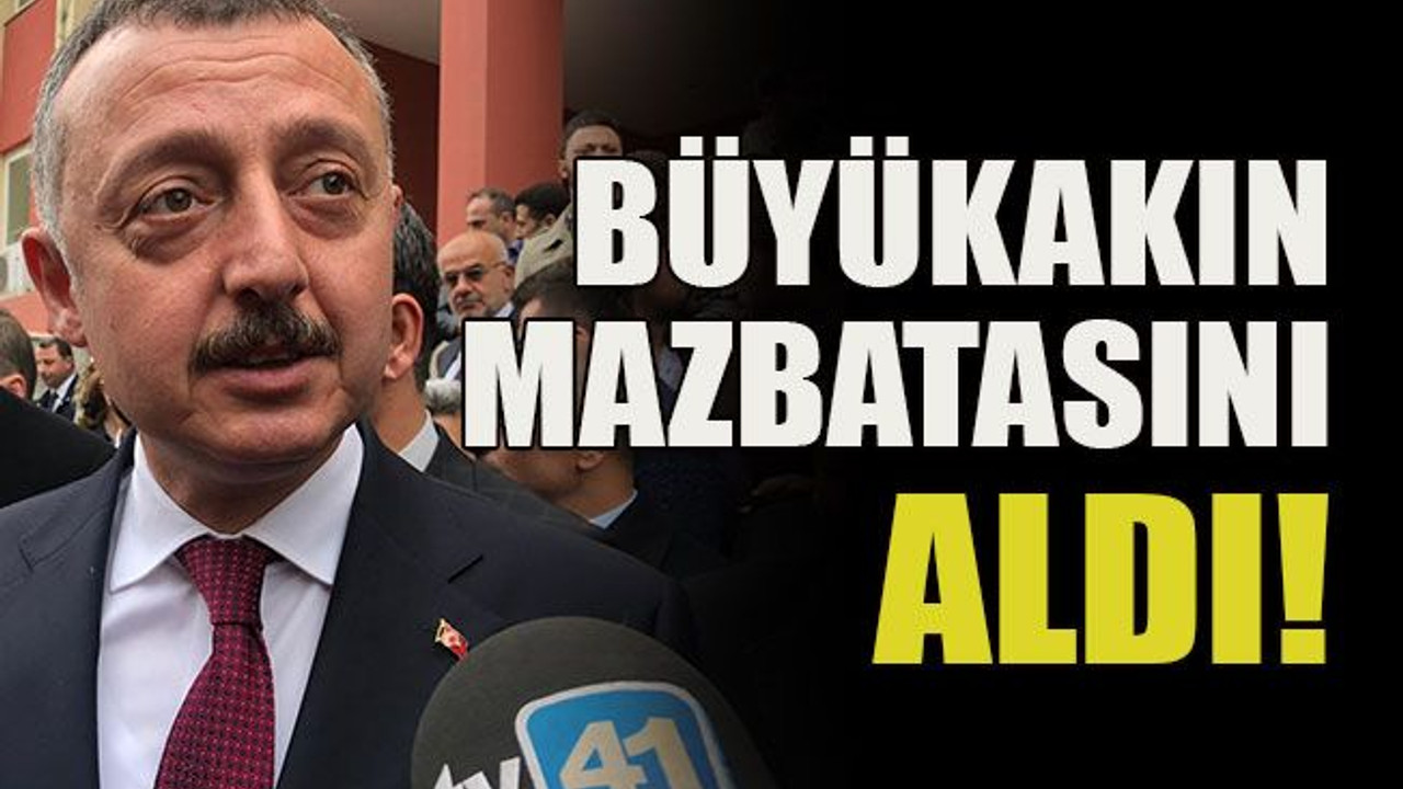 Büyükakın mazbatasını aldı!