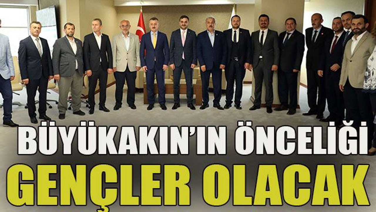 Büyükakın’ın önceliği gençler olacak