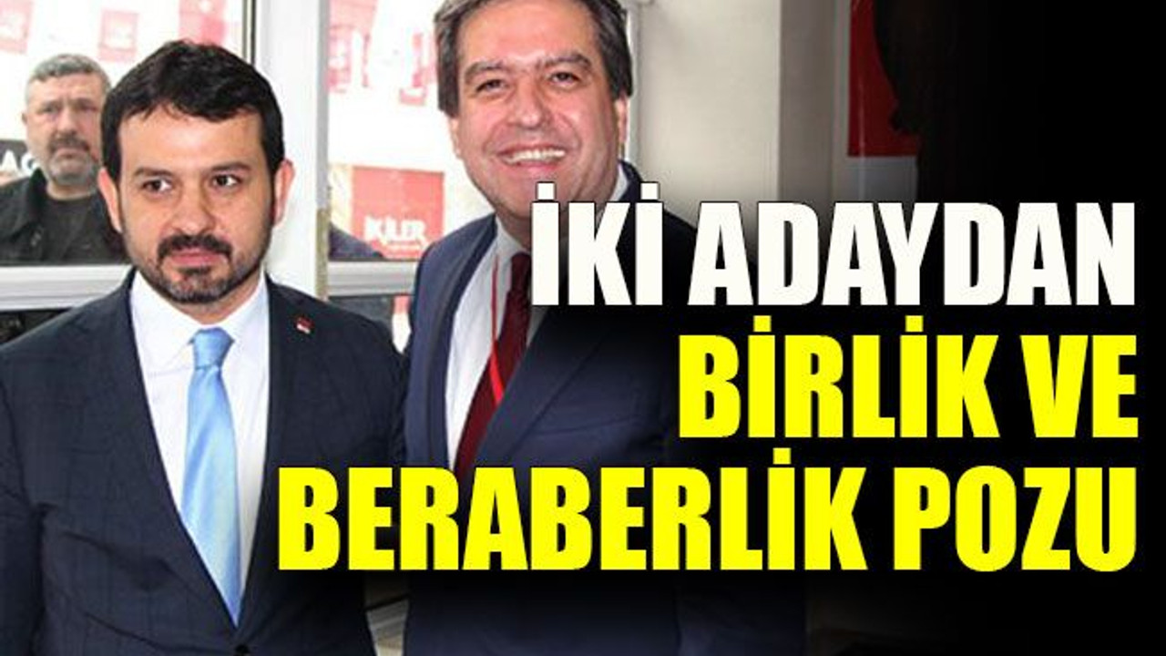 İki adaydan birlik ve beraberlik pozu