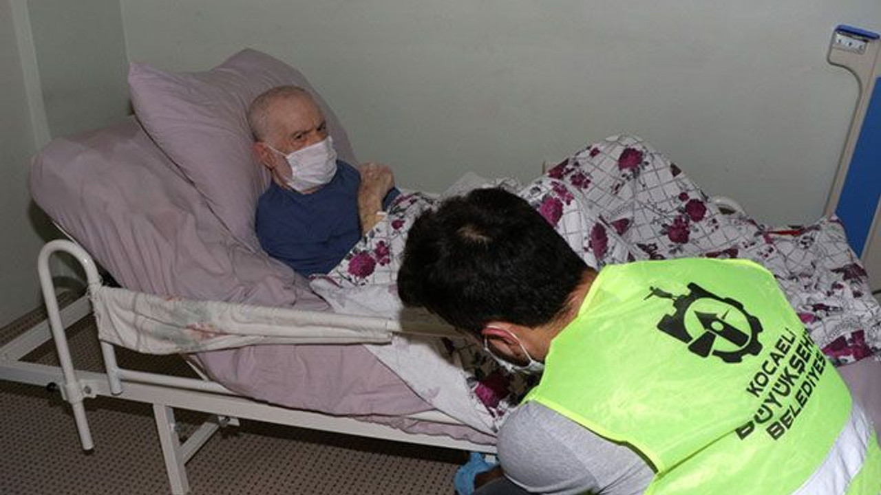 Hasta karyolasının tamiratını Büyükşehir yapıyor