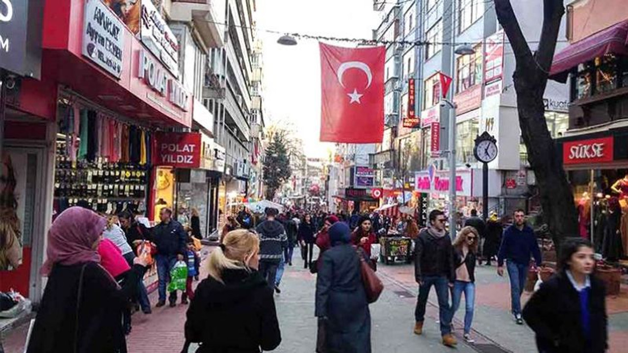 İzmit'te yemek isteyen çocuğa dükkanda dayak