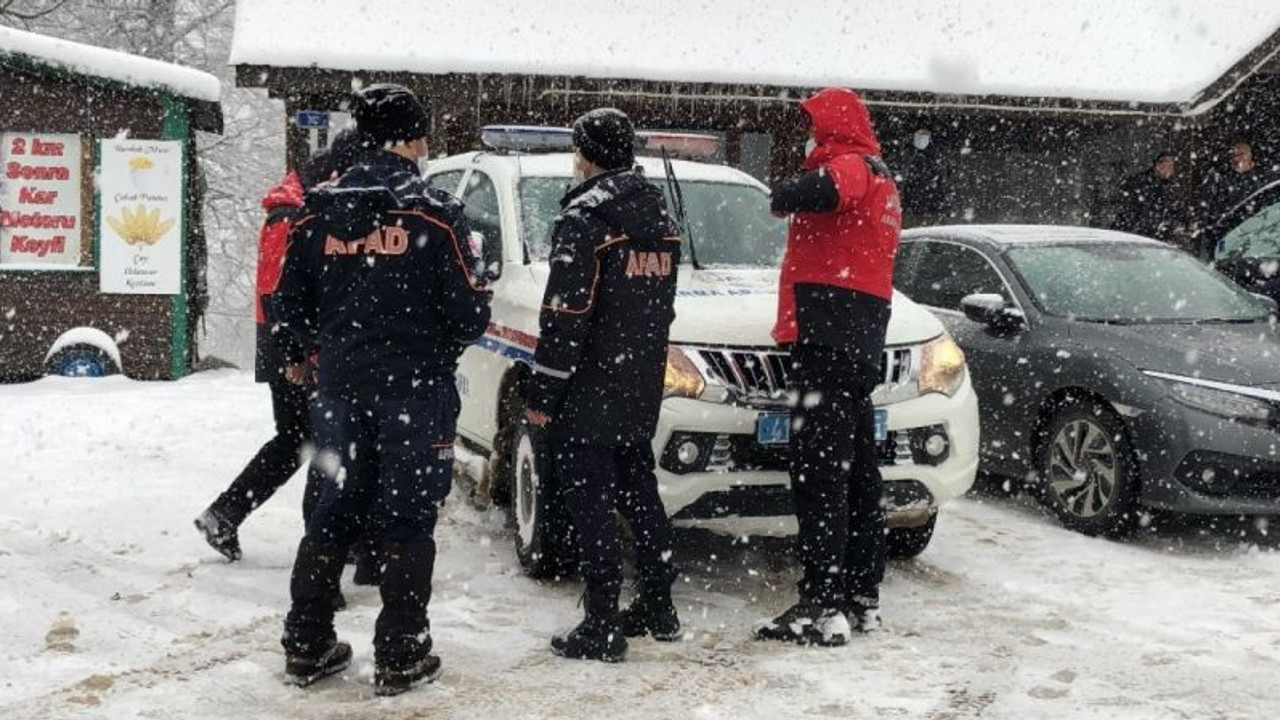 Kartepe’ye gitmek için evinden çıkan doktordan haber alınamıyor