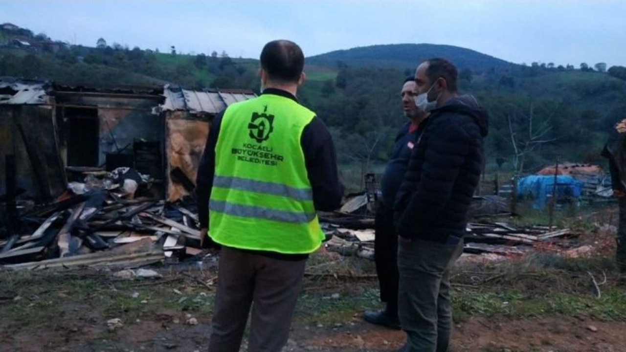 Evi yanan ailenin imdadına Büyükşehir yetişti