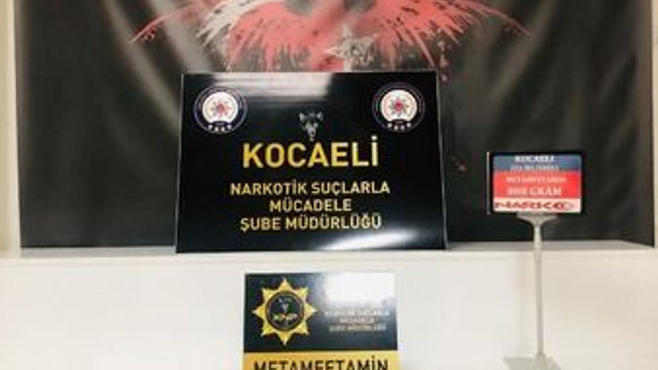 Kuryelerin midelerinden uyuşturucu çıktı!