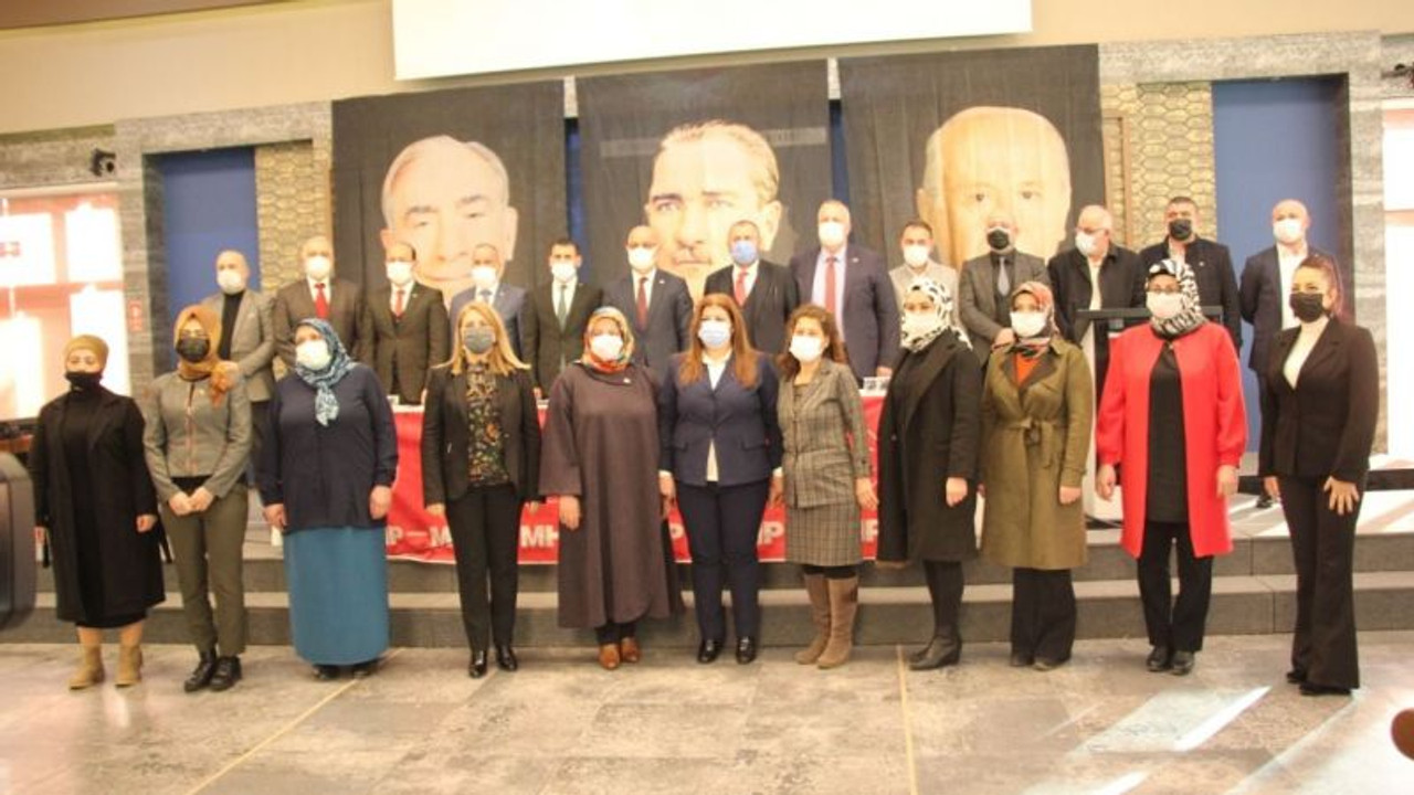 Ünlü, muhalefete yüklendi “Onlar mektup yazsın”