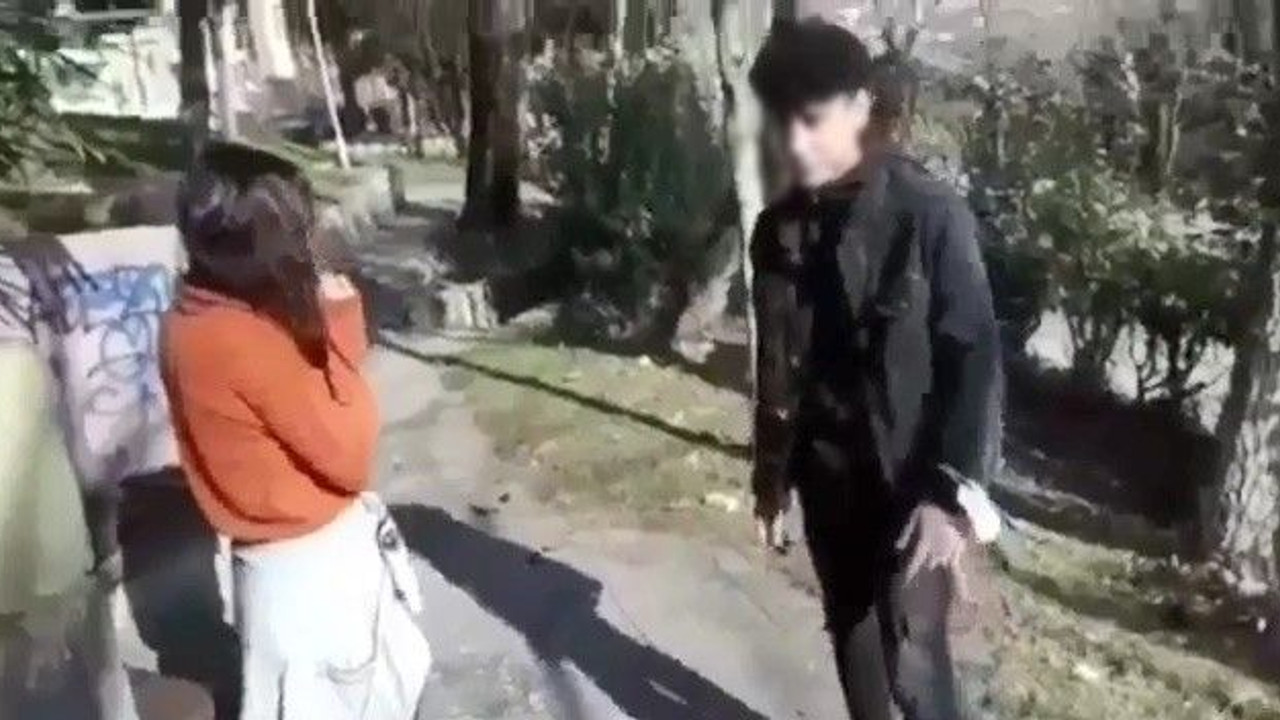 Sevgilisini darp ederek kayda aldı!