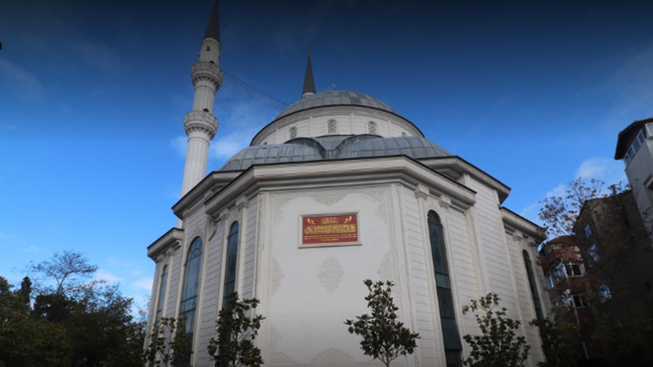 Cami personeline yakışmayan davranış