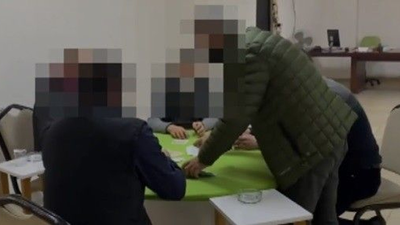 Kumar oynayanlara polis baskını!