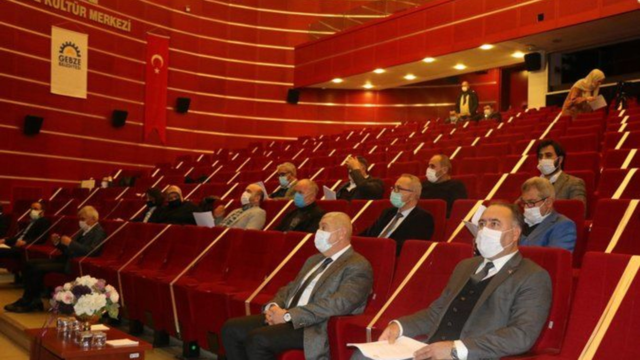 ‘Kapı kapı gezeriz’ Büyükgöz ile CHP’liler arasında tapu gerginliği