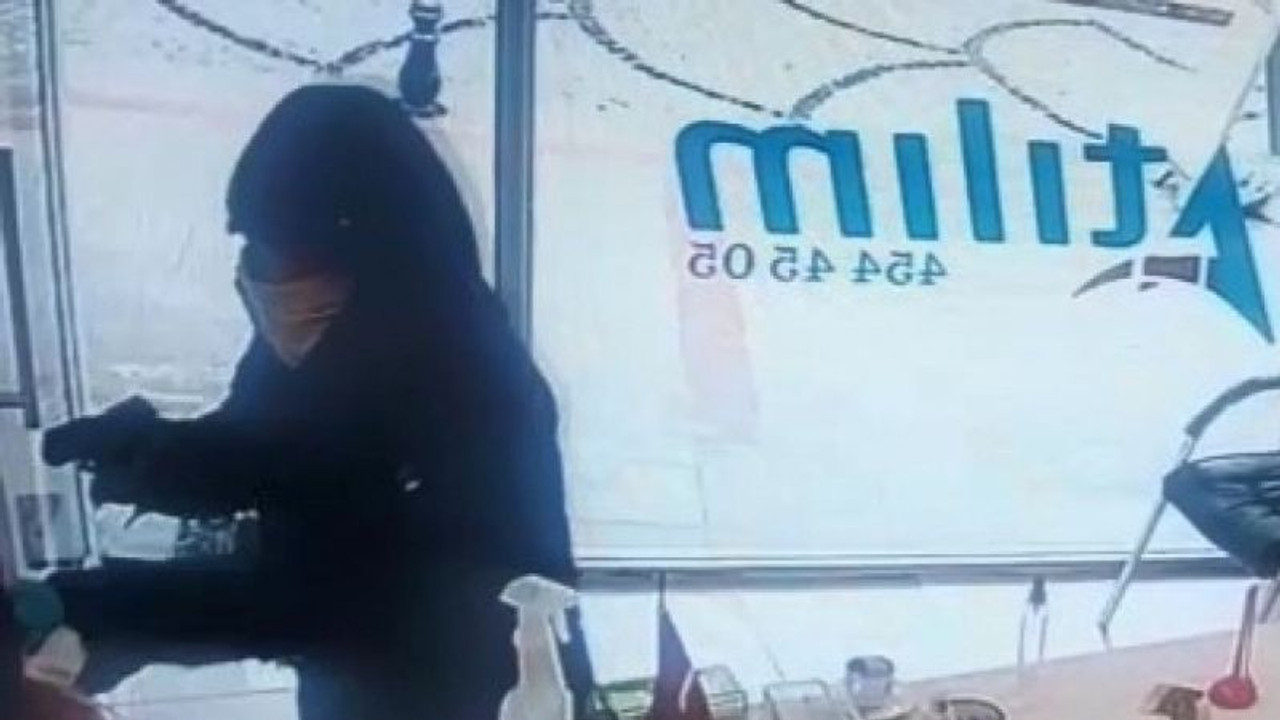 Silahlı soyguncu tutuklandı!