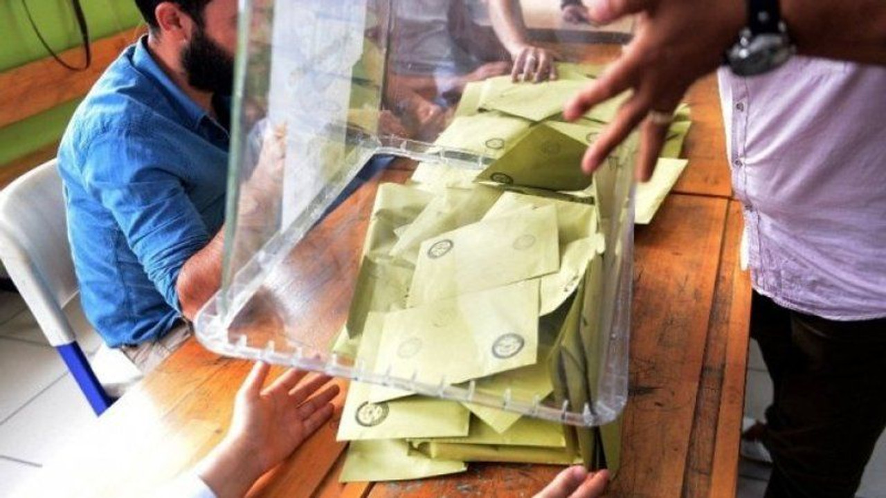 AKP'yi üzecek anket: Kürt seçmen tercihini mi değiştiriyor?