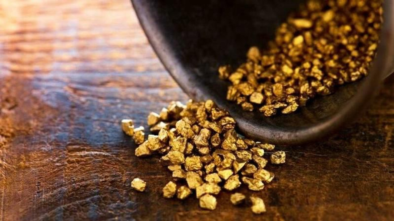 Altında 12 yıl sonra bir ilk