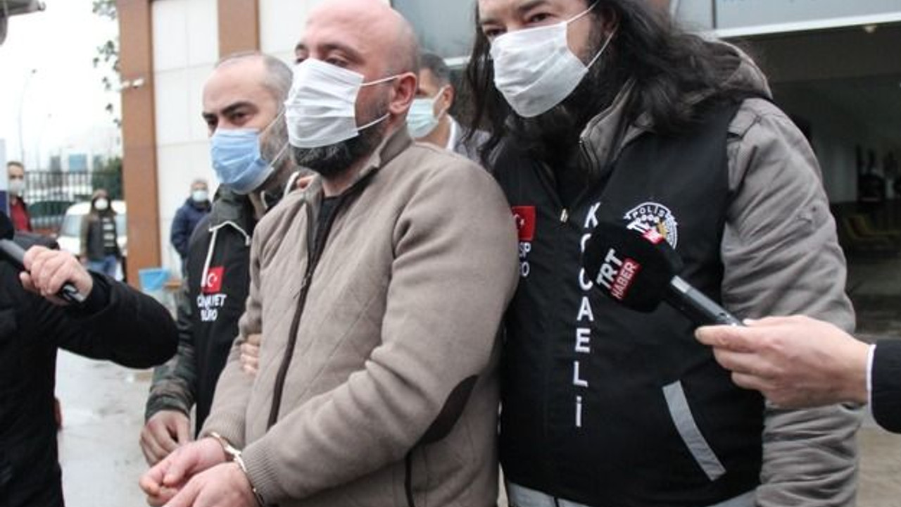 2 arkadaş seri cinayete kurban gitmiş