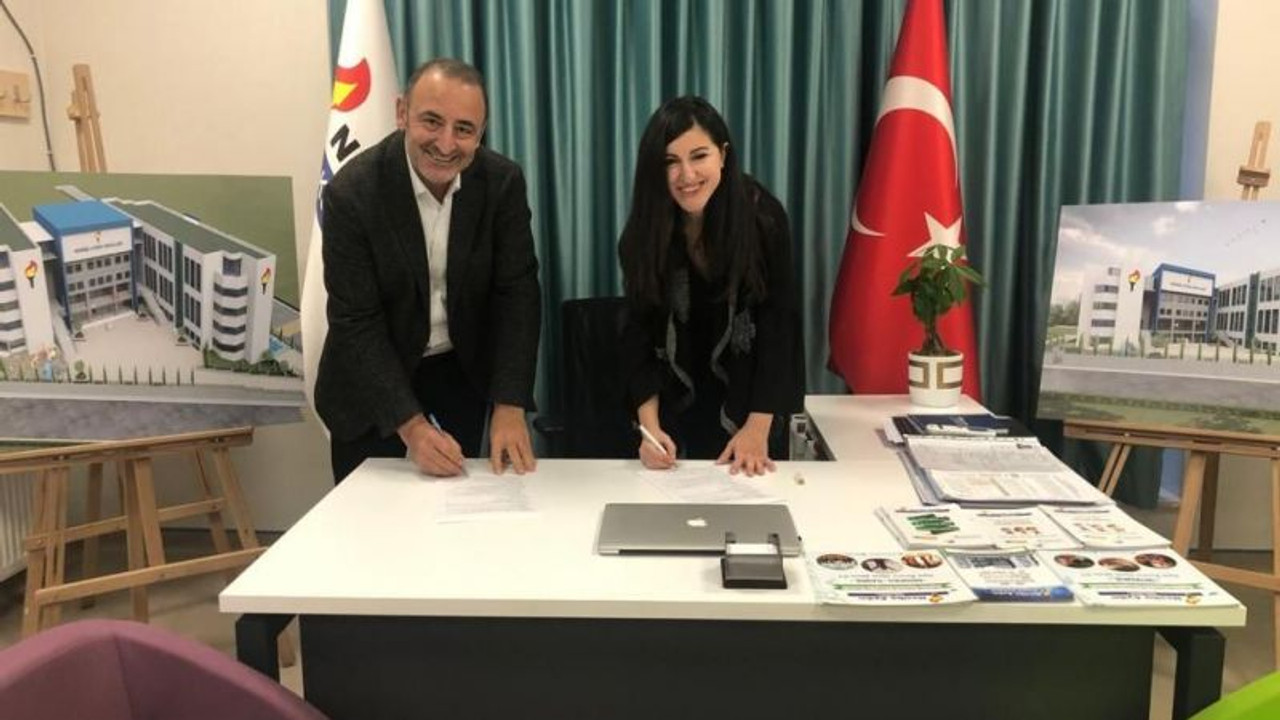 Nesibe Aydın Okulları, kadrosunu tamamlıyor