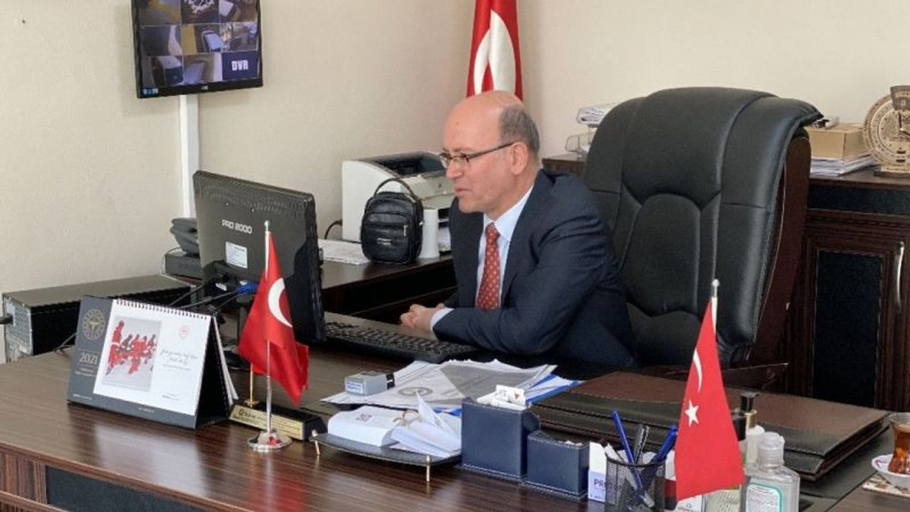 İlçe sağlık müdürü, ilkokul öğrencilerinin sorularını cevapladı