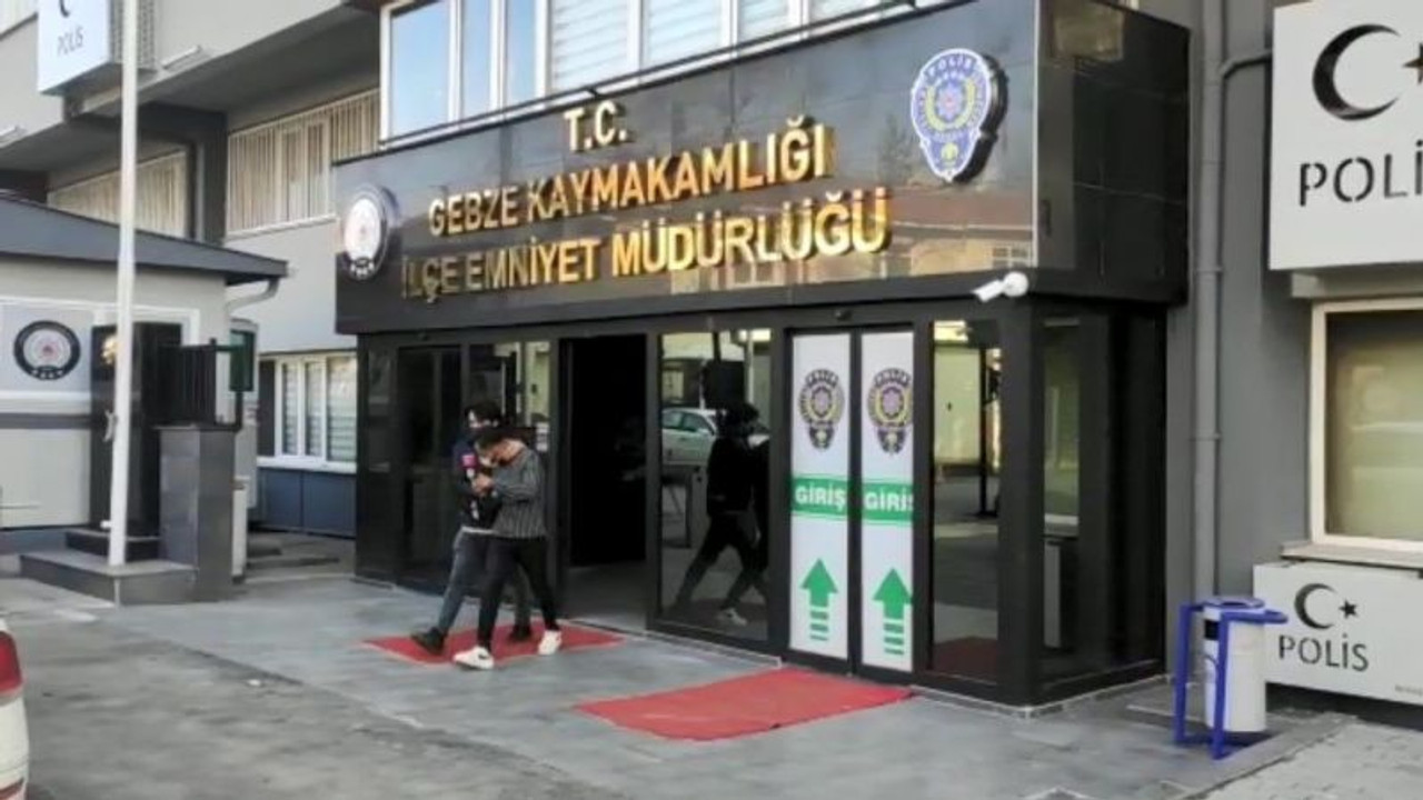 'Polisim' dedi, 210 bin TL dolandırdı