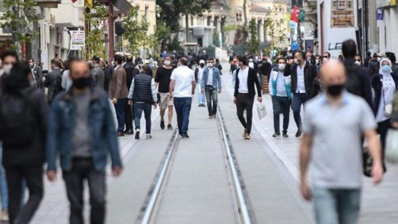 Kademeli normalleşmede kritik uyarı! 'Tsunamiler bile kaçınılmaz olacak'