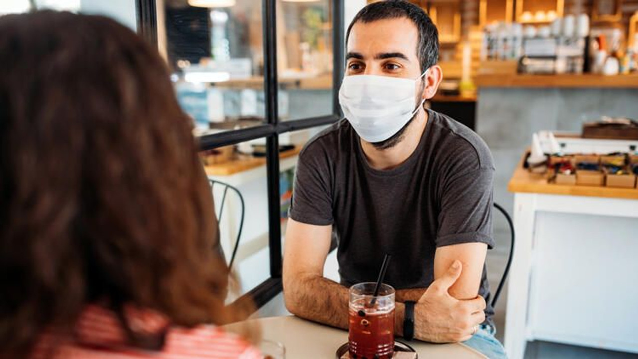 Kafe ve restoranlara gidenler ne yapmalı ne kadar oturmalı?