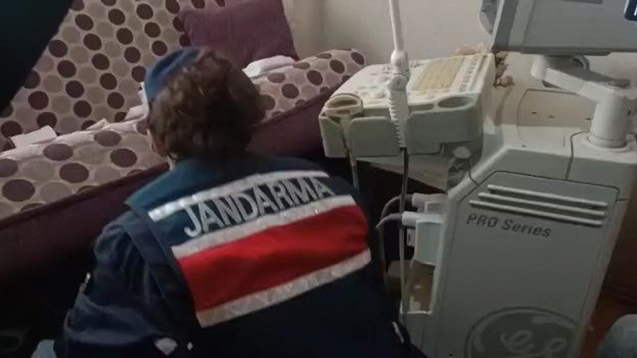 Apartman dairesinde kürtaj yapan sahte doktor serbest
