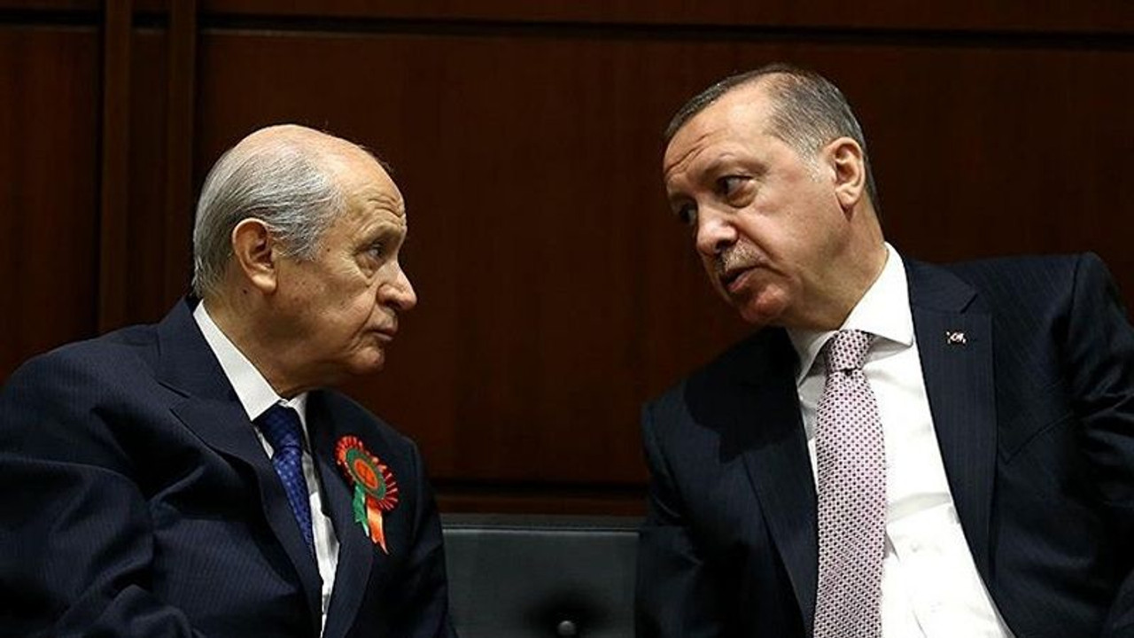 Bahçeli, MHP tabanını isyan ettirdi!
