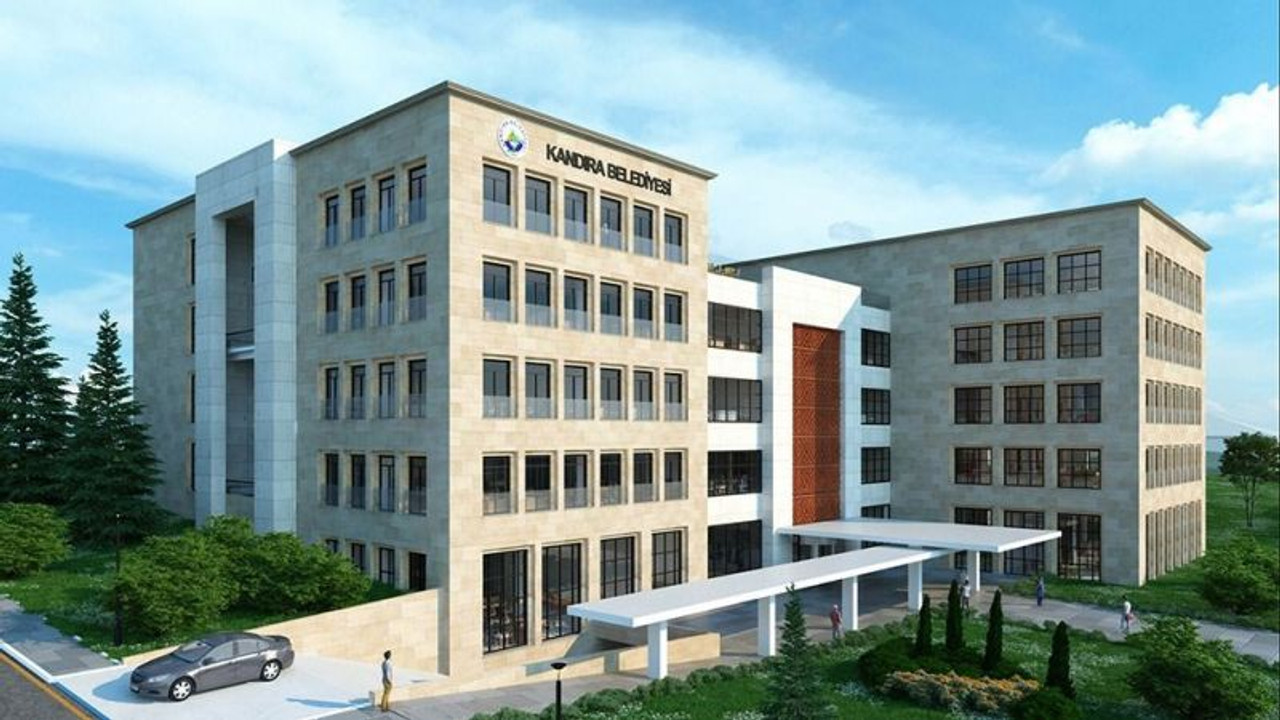"Yeni belediye binası üniversiteye tahsis edilsin"