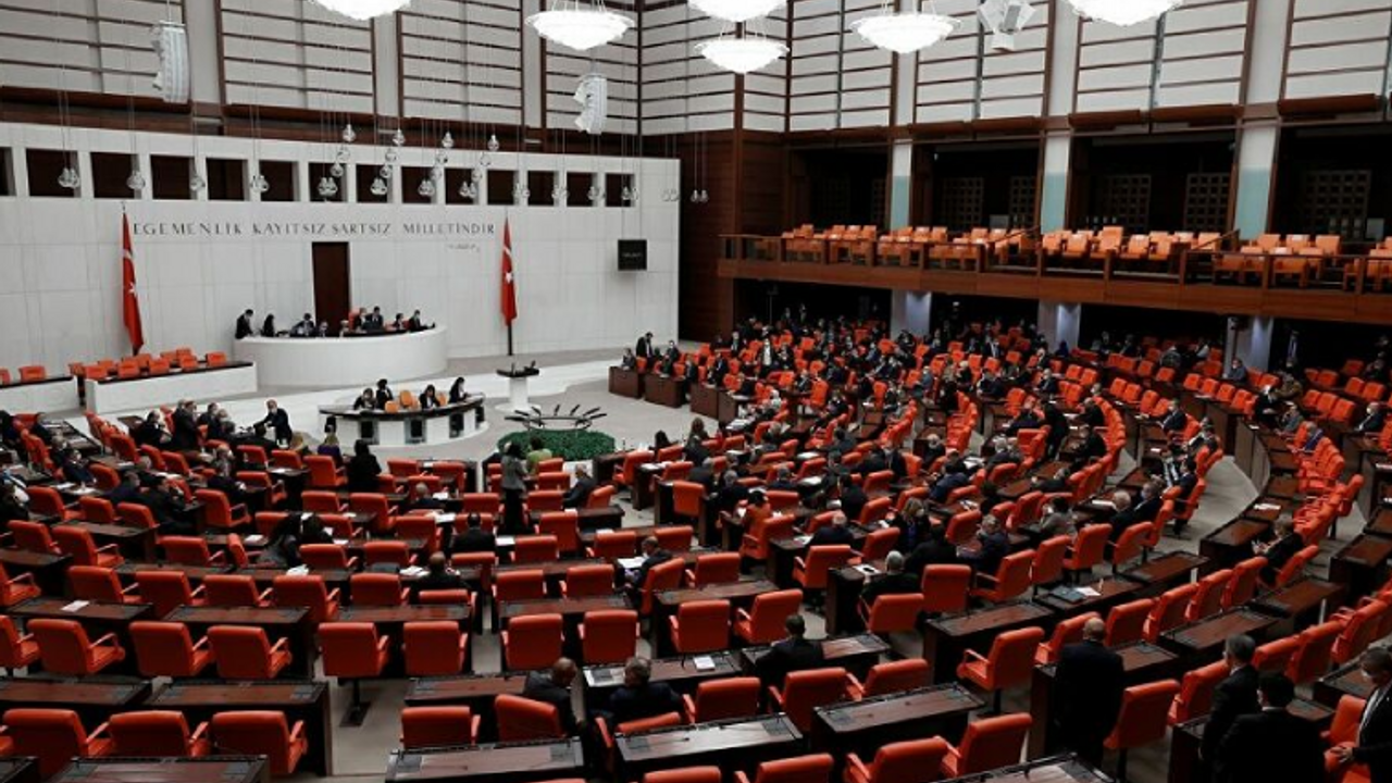 AKP'nin seçim barajıyla ilgili çalışması MHP'ye sunulmadı