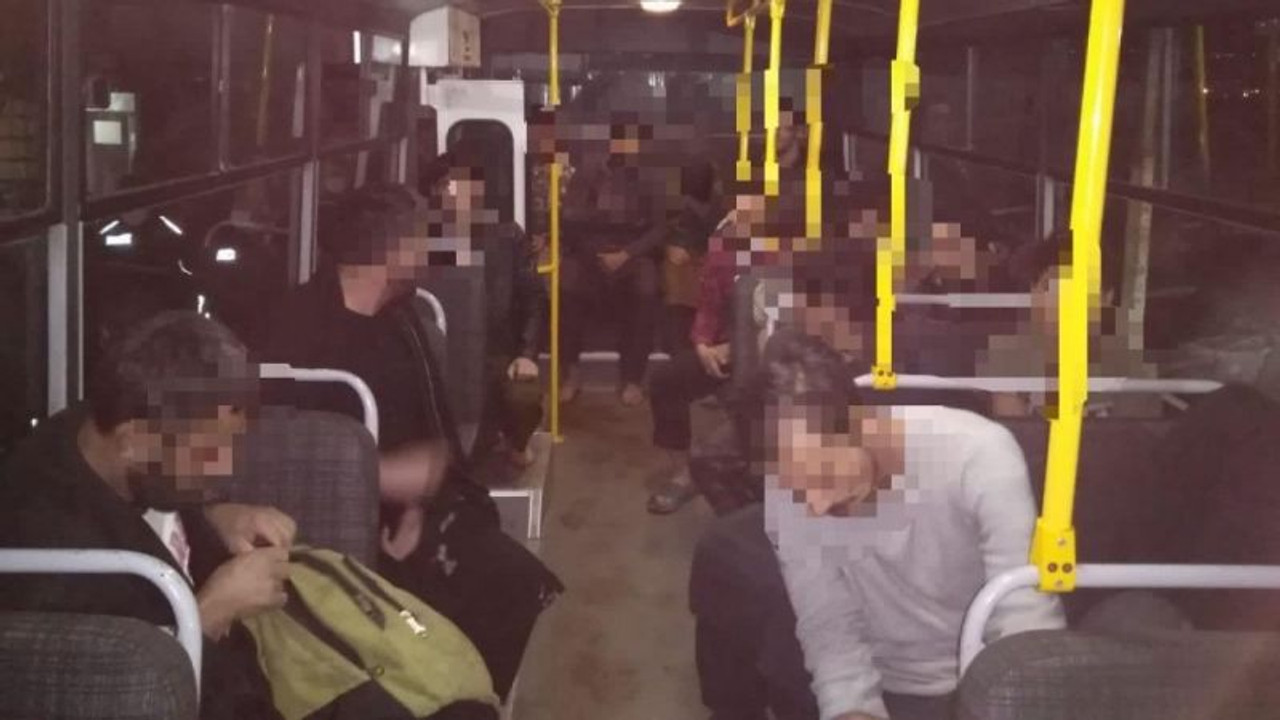 Geri dönüşüm atölyesinde 12 kaçak göçmen yakalandı