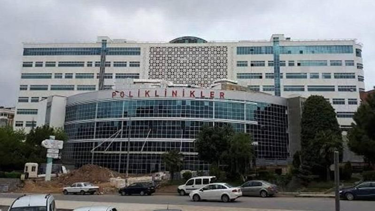 Ekmek teknesinde cansız bedenini meslektaşları buldu