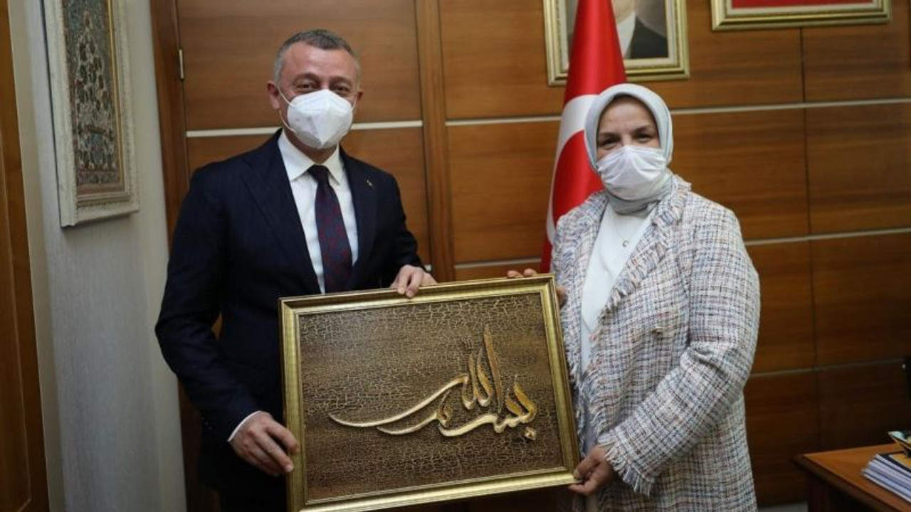 Büyükakın Ankara’ya KOMEK sepetiyle gitti