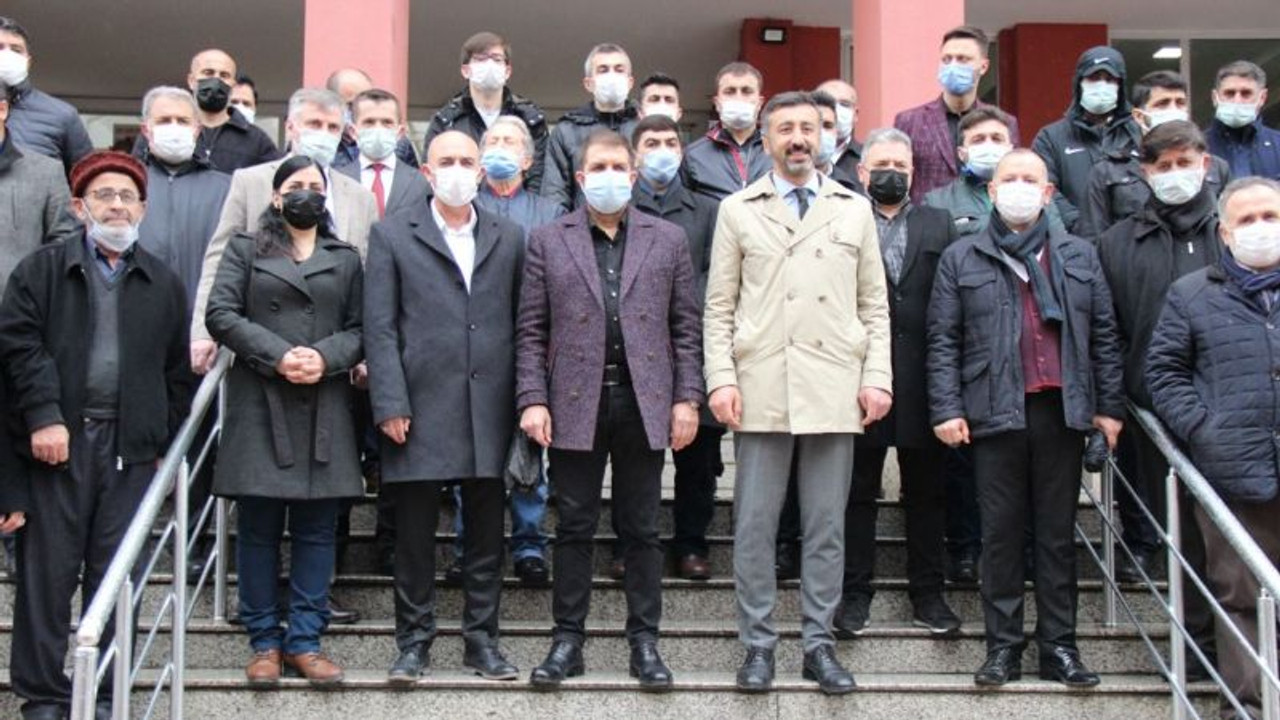 Kocaeli adliyesinde emekli amiraller hakkında suç duyurusu