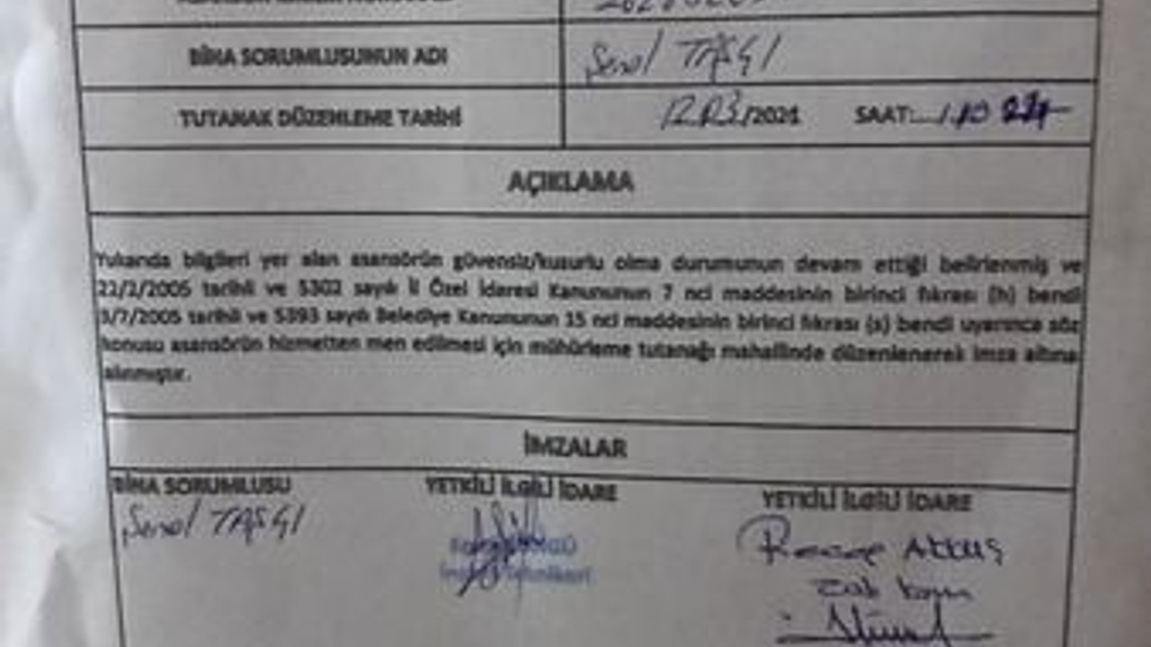 İzmit Belediyesi CHP’nin asansörünü mühürledi