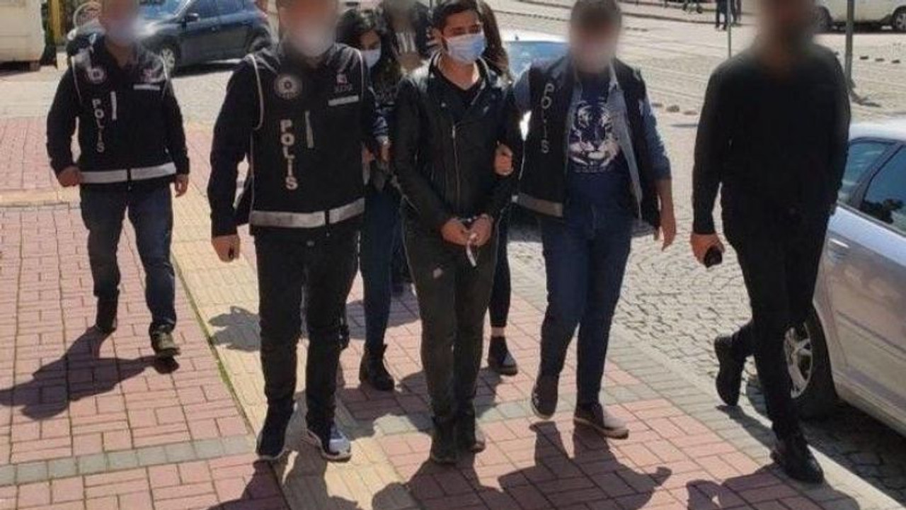 Sahte 100 TL'leri piyasaya sürmüşler