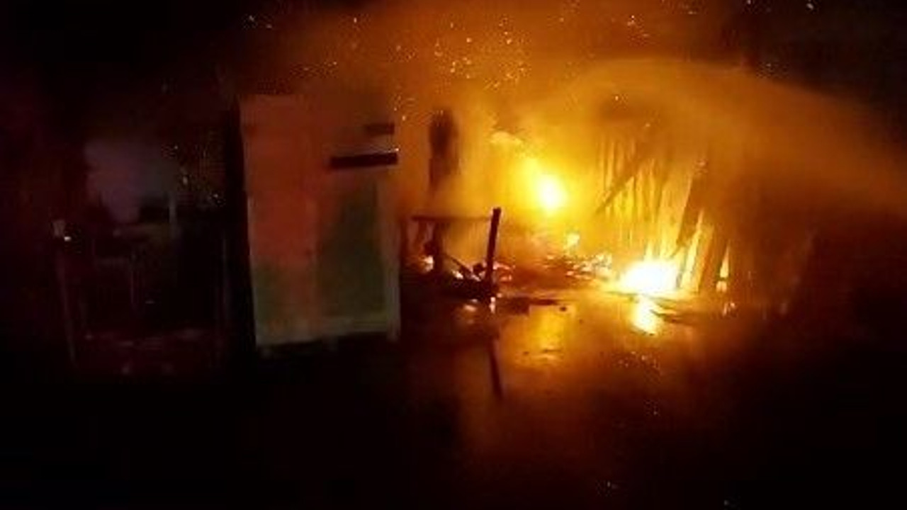 Palet atölyesinde yangın!