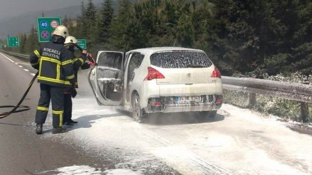 Seyir halinde alev alev yandı