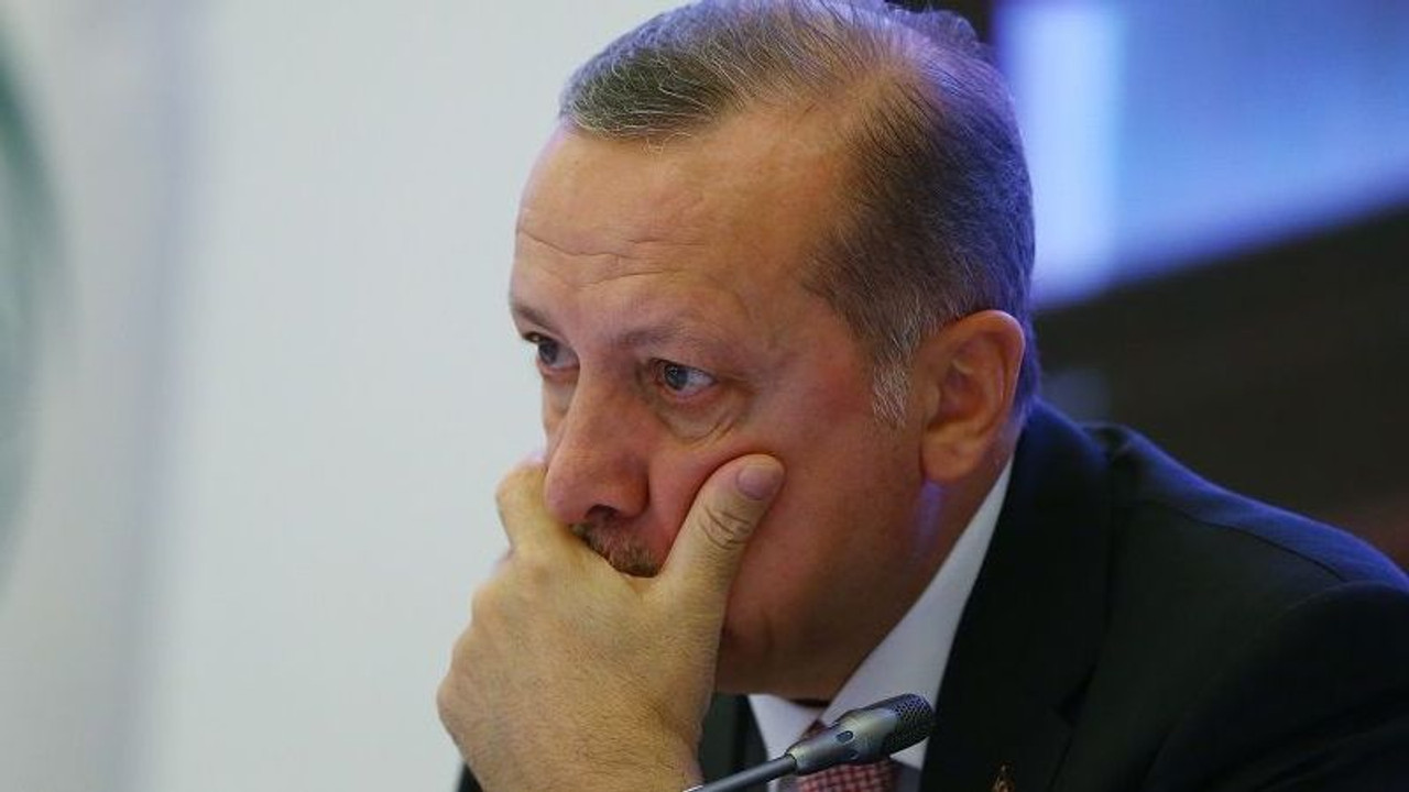 Son ankette Erdoğan'a iki kötü haber birden: Hem oyları düştü hem de...