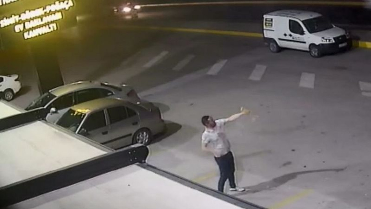 Şampiyonluğu kutlamak için yaktığı havai fişek elinde patladı