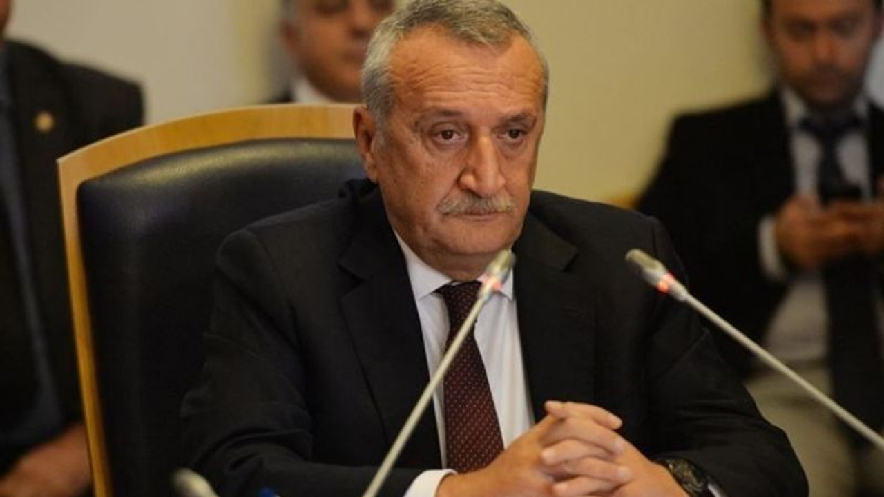 Mehmet Ağar hakkındaki beraat kararı bozuldu