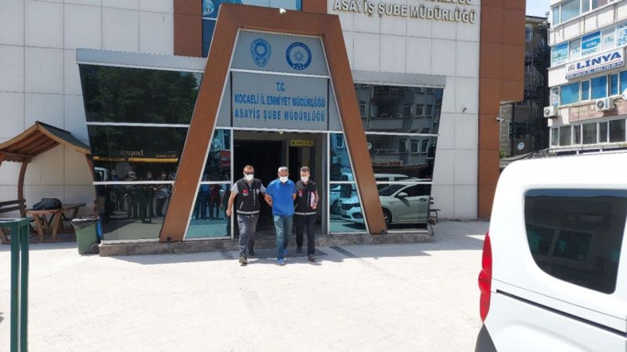 Aracıyla polis noktasına dalan sürücü tutuklandı