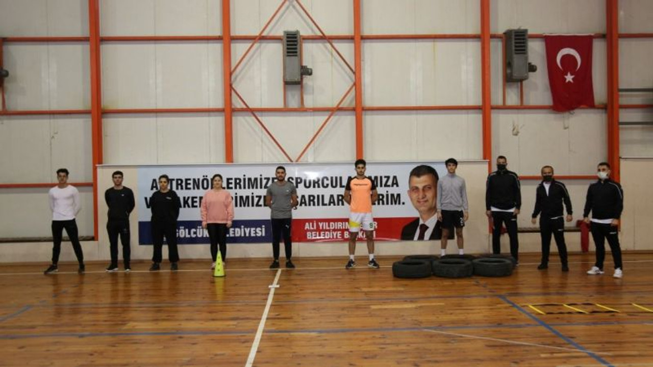 Başkan Sezer “Başarılar” diledi