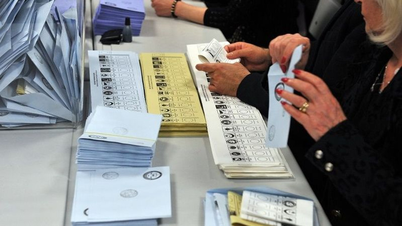 Son ankette Memleket Partisi sürprizi: Hangi partileri solladı?