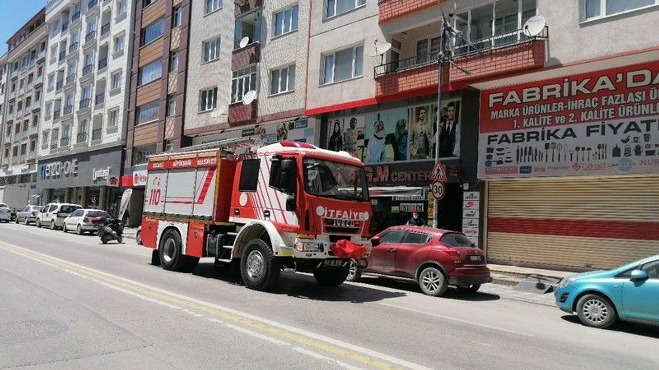Yangın için geldiler, dumanın sebebini görünce şaşkına döndüler!