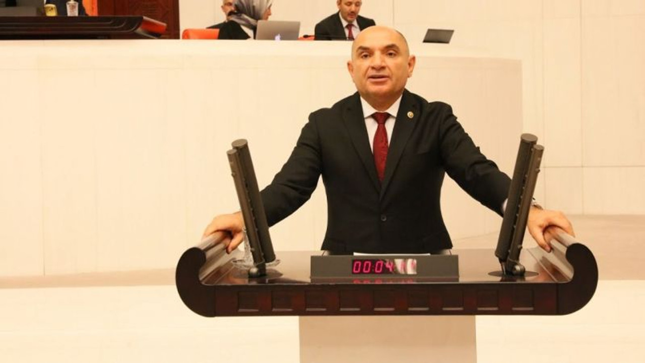 CHP’li Tarhan: “Karamürsel sahipsiz değildir, rant doğadan elini çekmelidir”