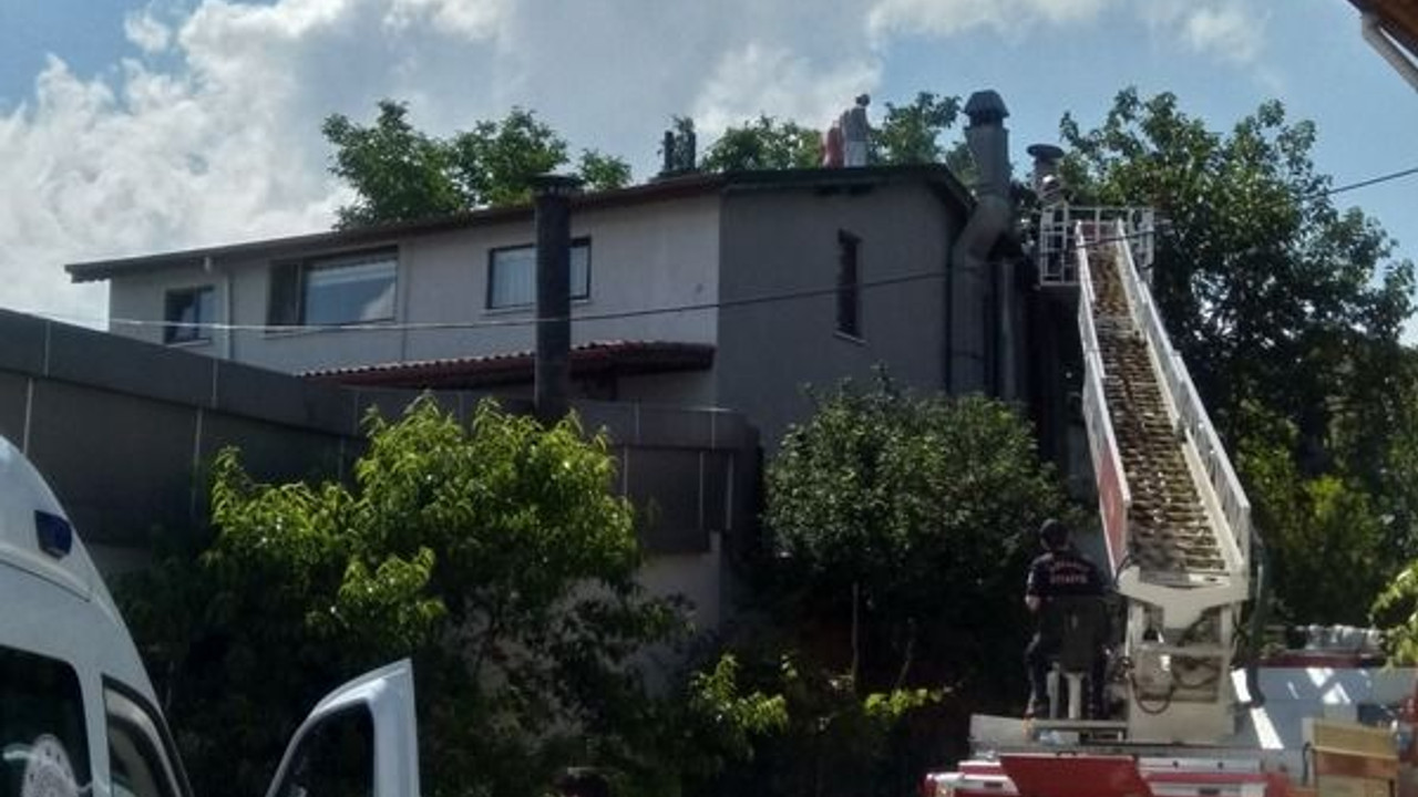 Restoranda çıkan yangın korkuttu