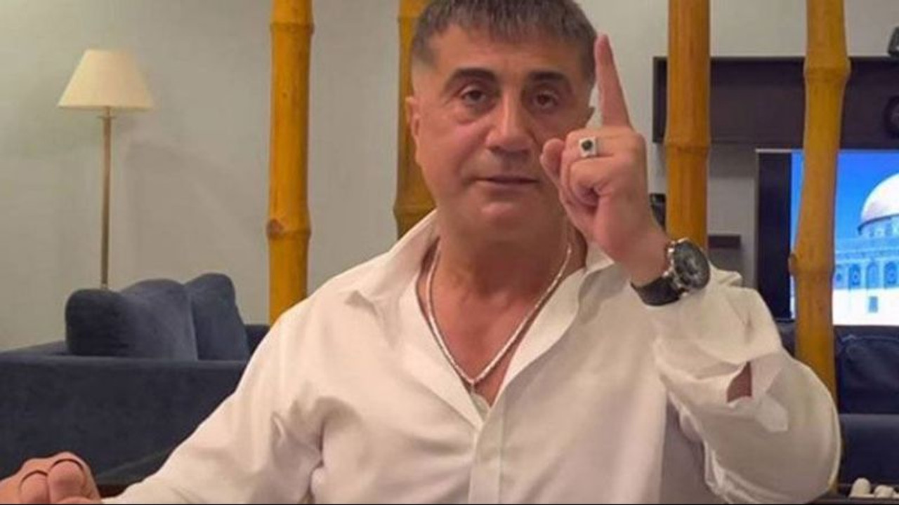 Sedat Peker'den Veyis Ateş'e: "Süslü Sülüyü yüce divandan kurtarmak için..."
