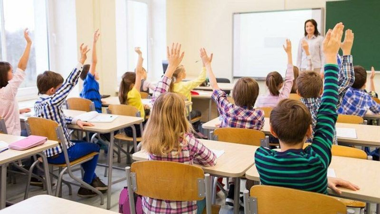 Emekli öğretmenlere ikinci maaş şoku