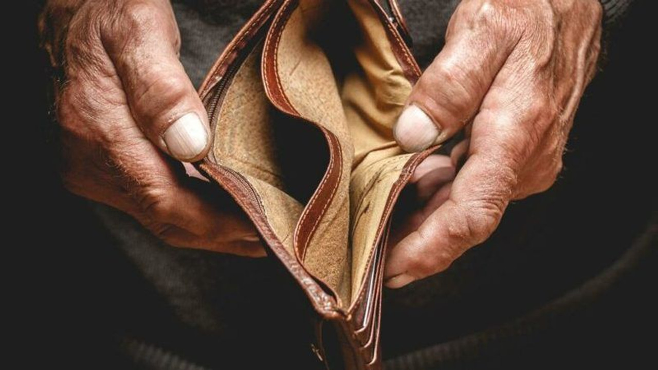Açlık sınırı 2 bin 865 TL oldu