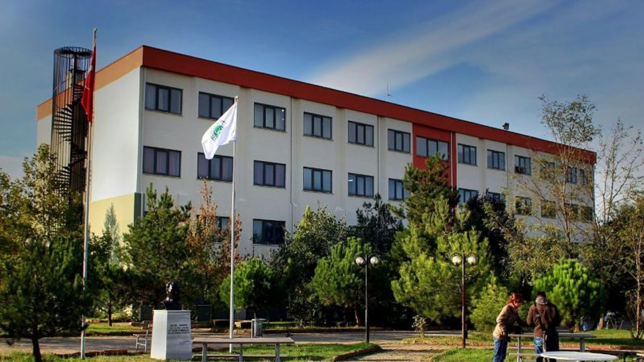“1600 öğrencinin akıbeti ne olacak?”