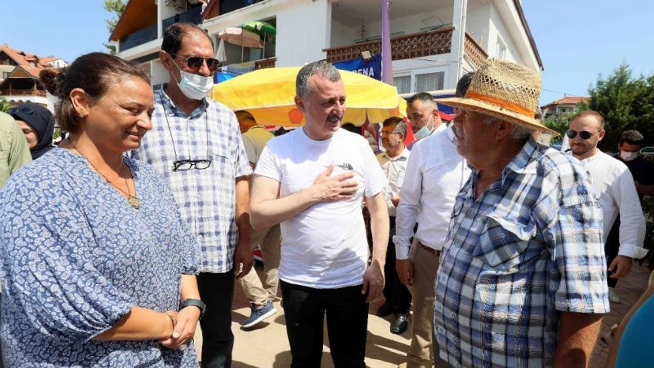 Büyükakın, Kerpe’de esnafı gezdi